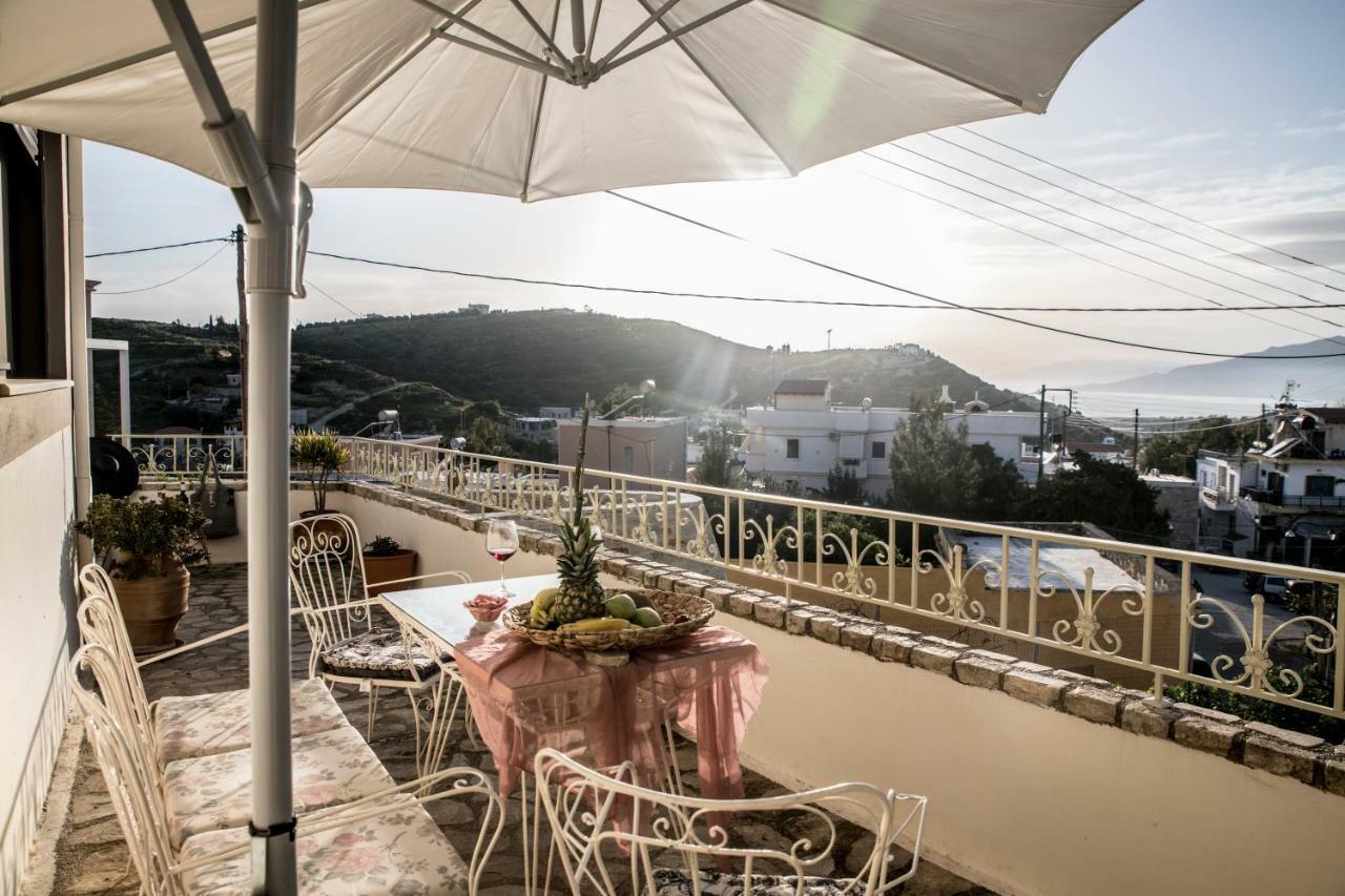 Bella Vista Apartment Kamilari Bagian luar foto